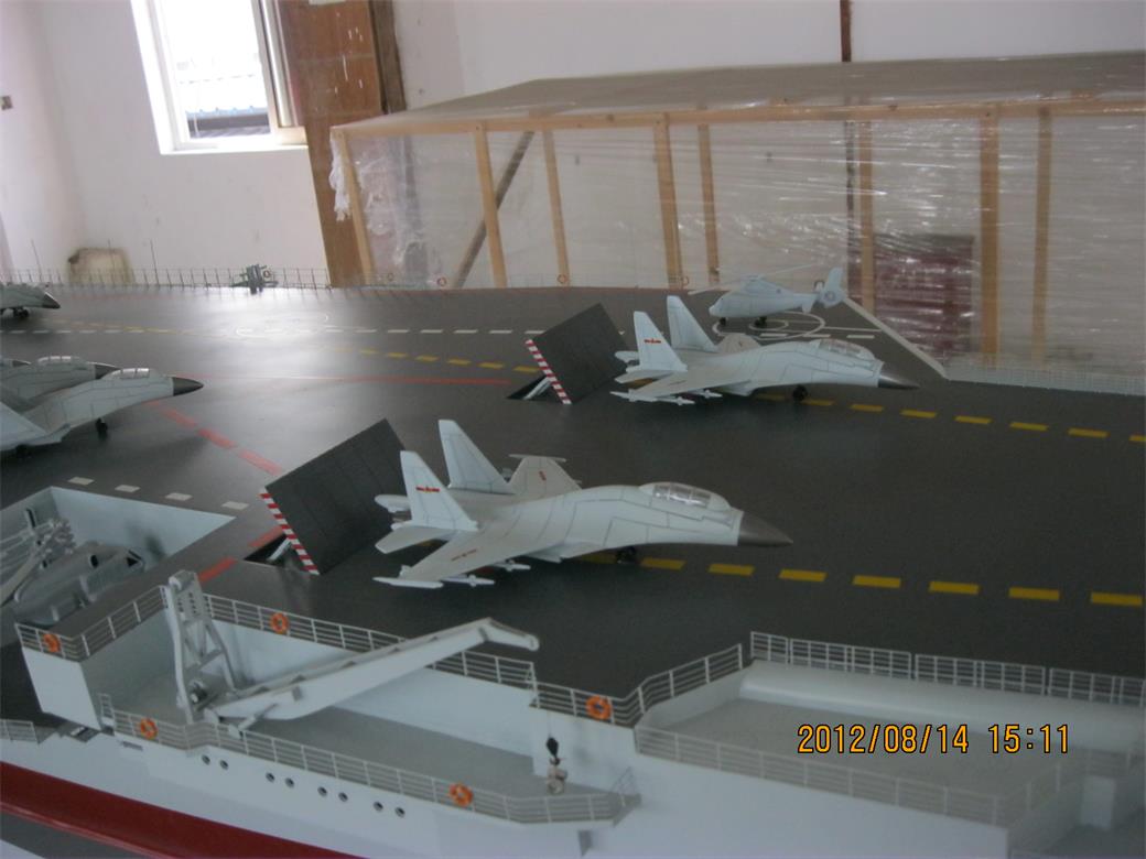 宁德辽宁舰模型